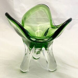 MCM Green & Clear 3-Footed Hand Blown Glass Art Glass Bowl, VTG EUC